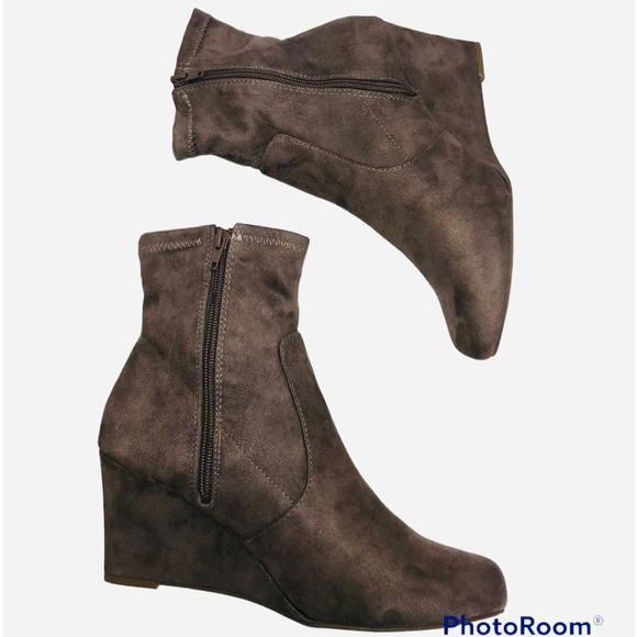 Lane Bryant Brown Ankle Boots - Picture 5 of 12